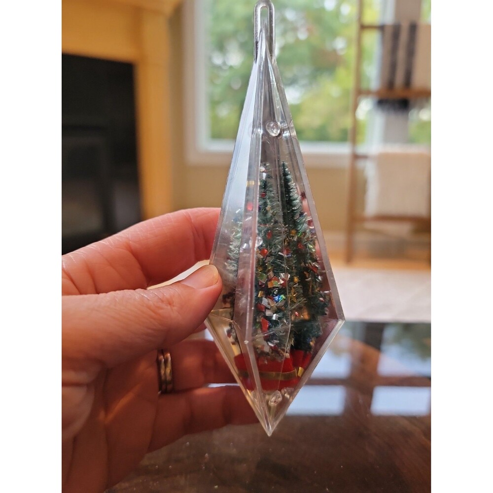 Vintage Jewelbrite Diorama Christmas Ornament Bottle Brush Tree Mid Century 5.5"